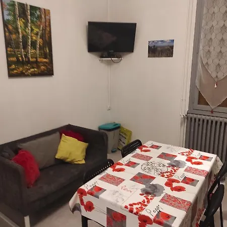 Apartment Lilas, Saint Antoine, Orcival, Entre Sancy Et Volcans. Orcival